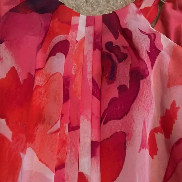 Beautiful Long Eliza J Floral Dress - Picture 8 of 9